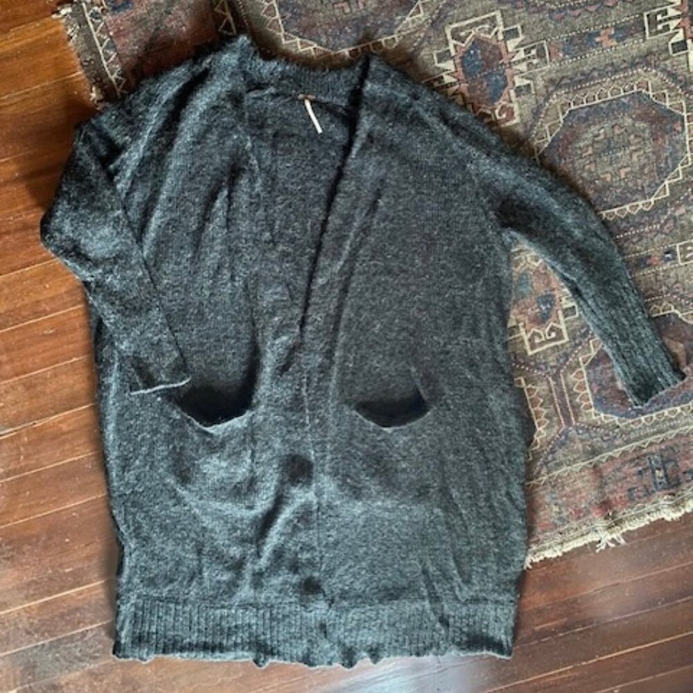 Free People Santa Cruz Gray Fuzzy Alpaca Wool Blend Maxi Open Cardigan Sweater s